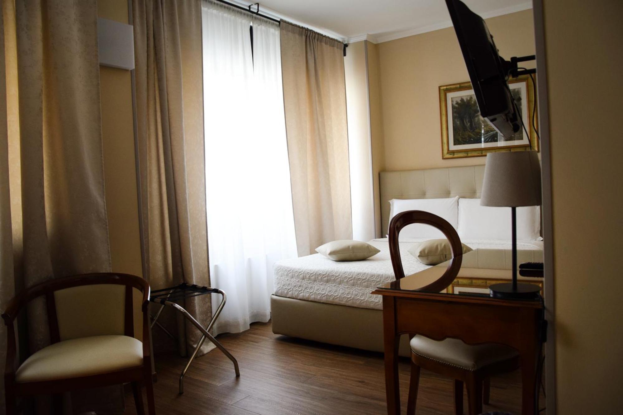 Hotel Valentino Du Parc トリノ エクステリア 写真