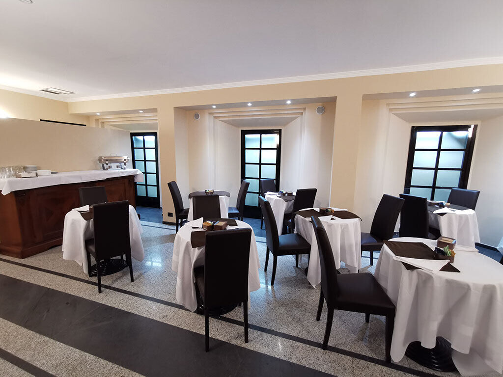 Hotel Valentino Du Parc トリノ 設備 写真