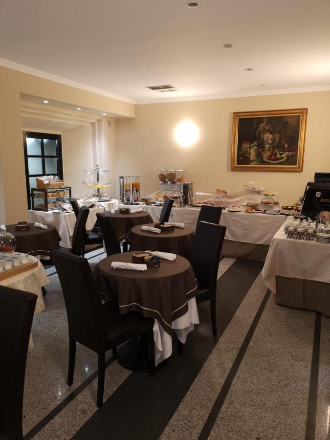 Hotel Valentino Du Parc トリノ エクステリア 写真